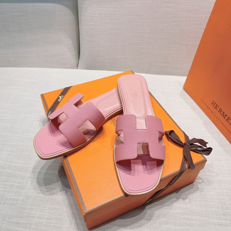 H**mes slippers